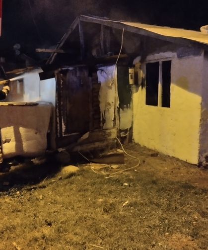 Sobadan Sıçrayan Kıvılcım Evi Yaktı