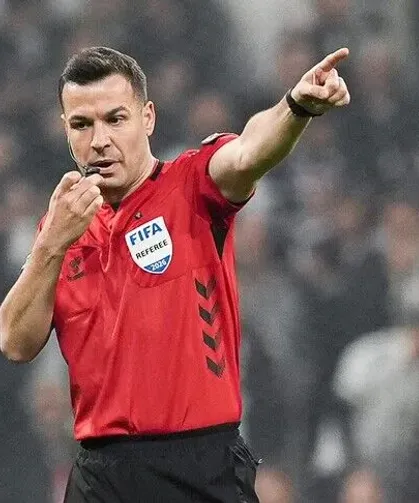 Süper Lig'de haftanın hakemleri açıklandı: İşte derbide görev alacak isim