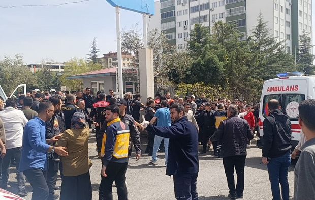 SON DAKİKA: Kahramanmaraş'ta okul silahlı saldırısı!