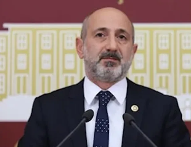 CHP'li ’Ali  Öztunç: “Bankalar Kar, Vatandaş Borç Rekoru Kırıyor”