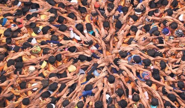 Milyarlık nüfusu olan o ülke ismini değiştiriyor iddiası