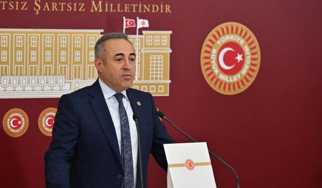 Kahramanmaraş'ta Deprem Bölgesi İnşaatlarına Dikkat Çekti!