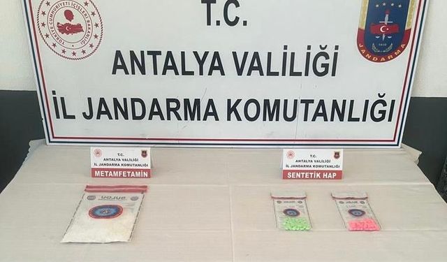 Jandarma'dan Uyuşturucu operasyonu: 3 gözaltı 