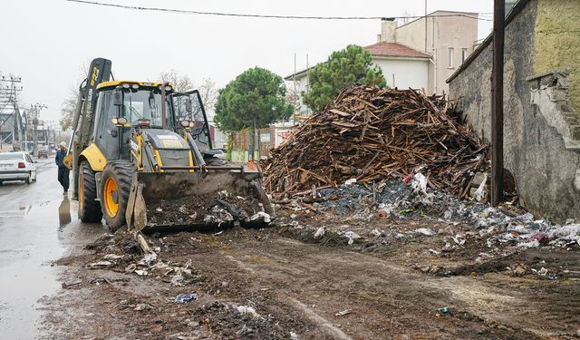 Kahramanmaraş’ta hafriyat atıkları temizleniyor