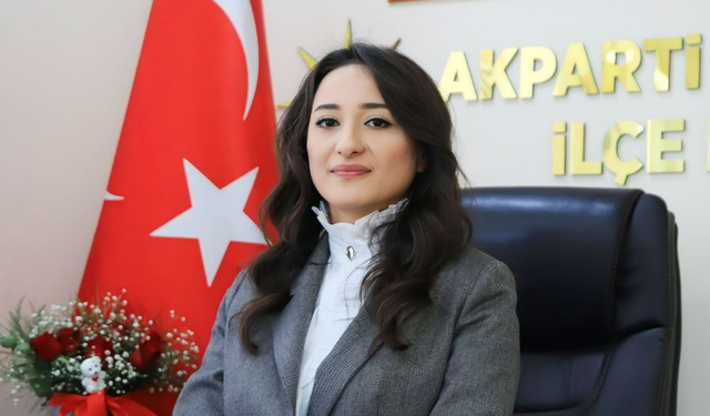 Ak Parti Dulkadiroğlu İlçe Kadın Kolları'na Yeni Başkan: Harika Fatma Açıksarı oldu