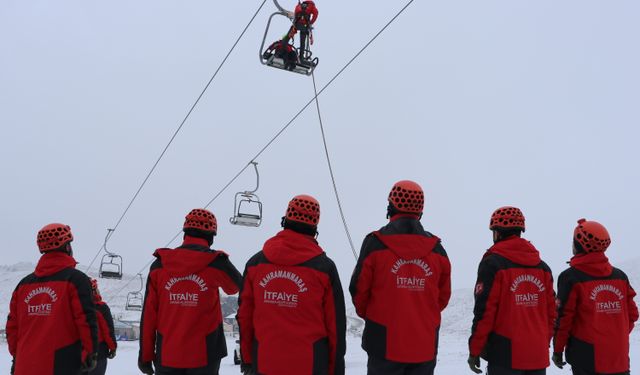 Kahramanmaraş kayak merkezinde "arama ve kurtarma" tatbikatı yapıldı