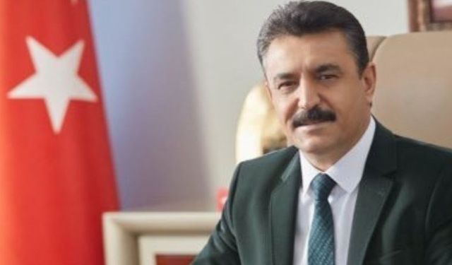 CHP İzmir Dikili Belediye Başkanı adayı Adil Kırgöz kimdir? Adil Kırgöz kaç yaşında, nereli?