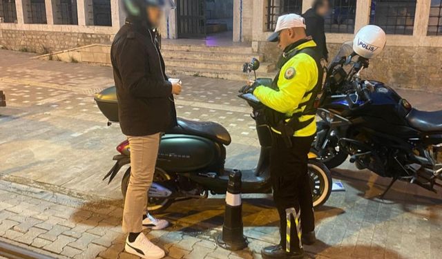 Motosiklet ve motorlu bisiklet denetimi