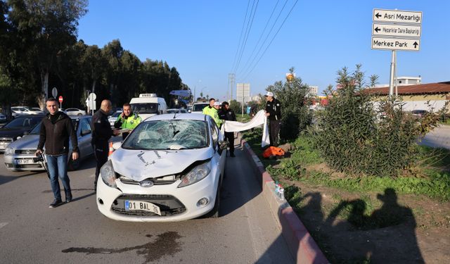 Otomobilin çarptığı yaşlı adam öldü  