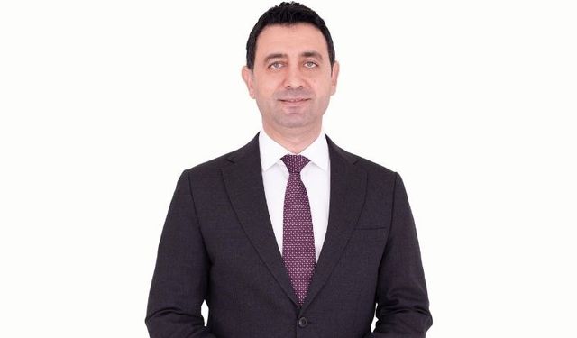 CHP Bayraklı Belediye Başkan adayı İrfan Önal kimdir? İrfan Önal kaç yaşında, nereli?