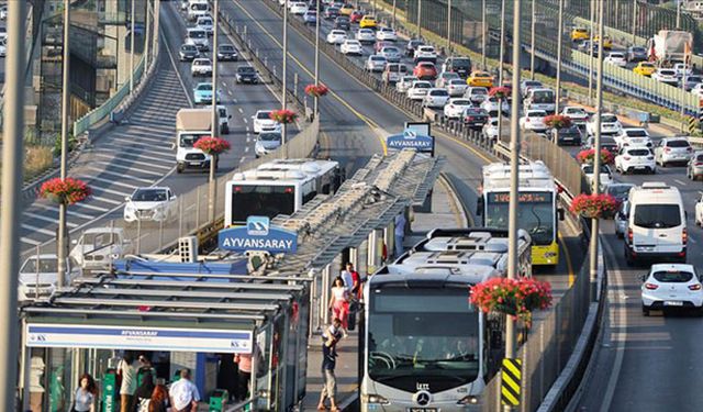 İstanbul’da taksi, servis ve toplu ulaşım ücretleri ne kadar oldu?