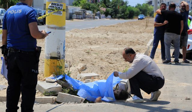 Oğlunu trafik kazasında kaybeden babanın son bakışı yürekleri sızlattı