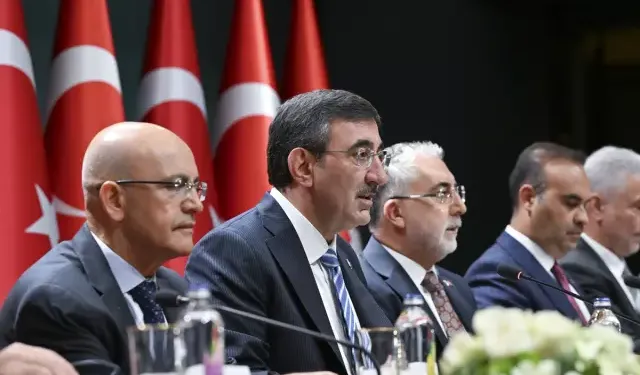 2024 YILI ENFLASYON BEKLENTİSİ KAÇ OLDU? 2025- 2027 Enflasyon beklentisi ne oldu? 2025 yılı enflasyon beklentisi açıklan