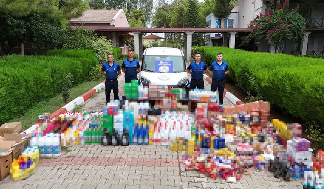 Tarsus'ta son kullanma tarihi geçmiş 2,5 milyon TL değerinde ürüne el konuldu