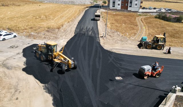 Dulkadiroğlu'nda Yollar Yenileniyor, Yaşam Kolaylaşıyor!