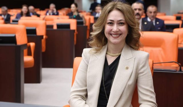 Zuhal Karakoç Dora: “İzmir'in Kurtuluşu, Milletimizin Zaferidir”