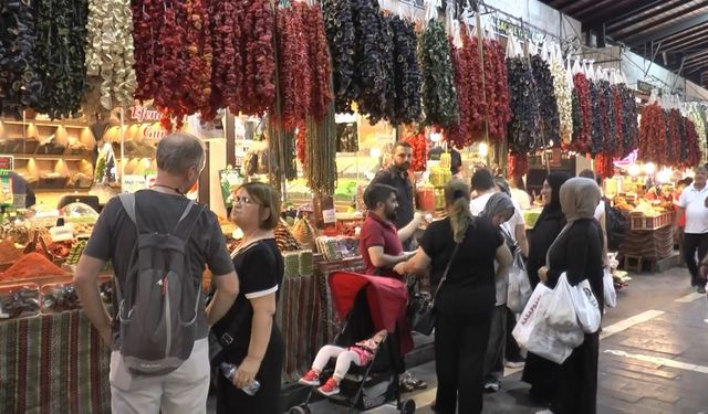 Kışlık lezzetler tezgahlardaki yerini aldı