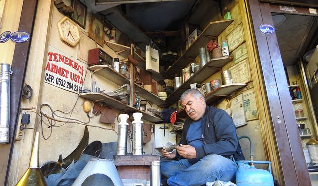 Küçük Dükkan, Büyük Gelenek: Aile Mesleği Tenekecilik