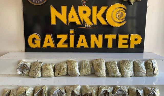 Narkotik Operasyonlarında 123 Kilo Uyuşturucu Yakalandı