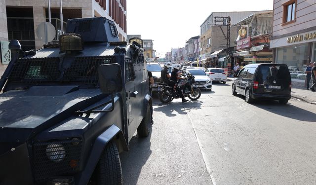 Sokakta el bombası bulundu