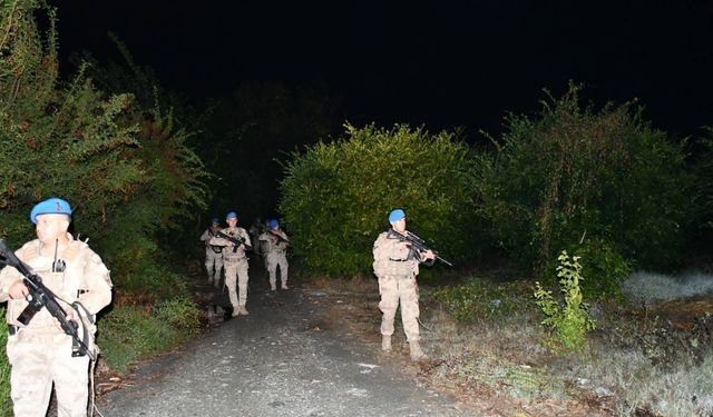 Hırsızlık Öncesi Jandarma Devriyesi: Narenciye Hasadında Güvenlik Artırıldı