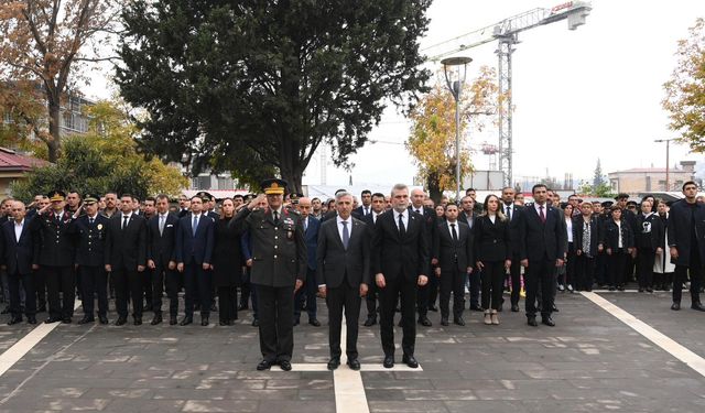 Kahramanmaraş 10 Kasım'da  Atatürk’ü Andı