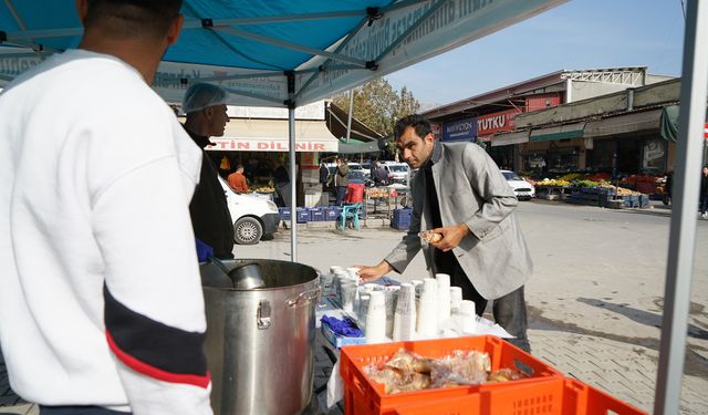 Kahramanmaraş'ta Gönülleri Isıtan Çorba Dağıtımı