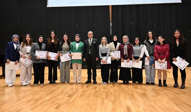 KSÜ'de Öğretmenler Günü Coşkuyla Kutlandı