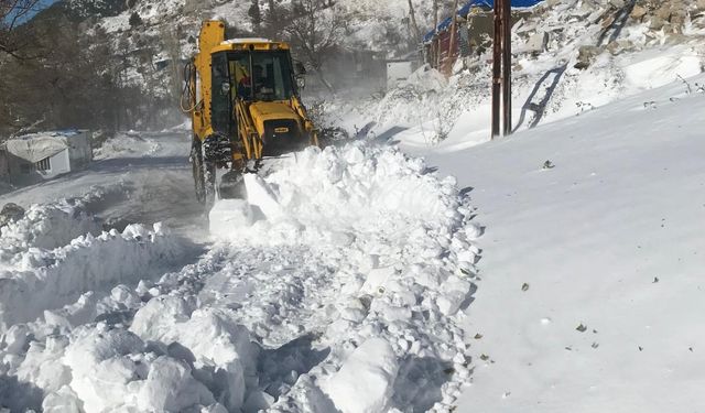 Onikişubat Belediyesi, Karla Mücadelede Tam Gaz!