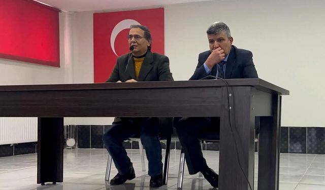 Ahmet Süreyya Durna, Afşin’de Kariyer Günleri Programına Katıldı