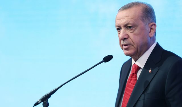 Cumhurbaşkanı Erdoğan: Deprem günlük siyasete alet edilemez