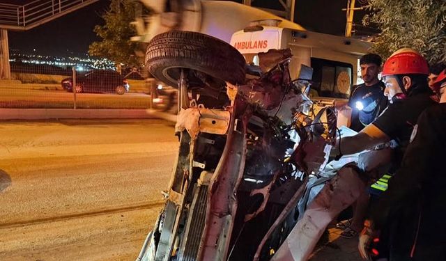 Kahramanmaraş Doğukent Yolu'nda Devrilen Otomobilde Can Pazarı