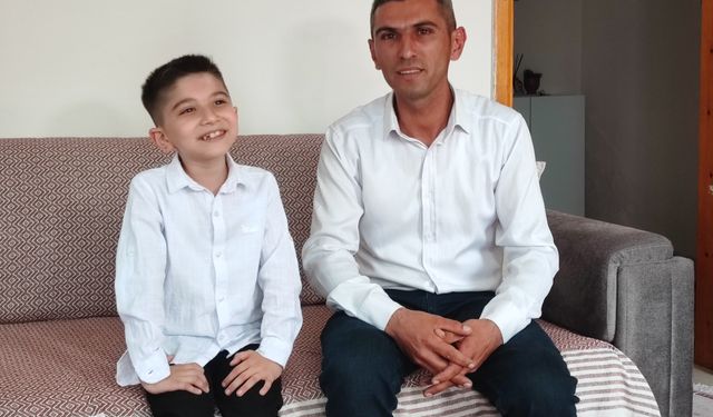 Minik Berke 23 Nisan’da Yüreklere Dokundu