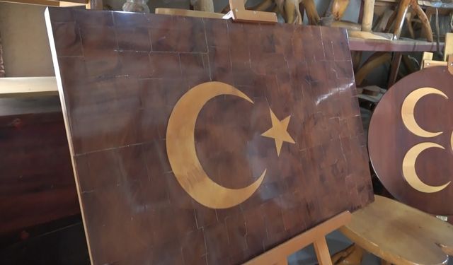 76’lık Ustadan 246 Parçalık Bayrak