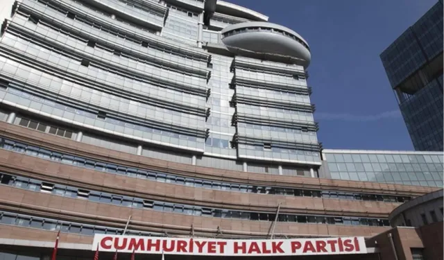 CHP Kurultay Davasında Mahkeme Tedbir Talebini Reddetti