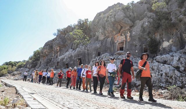 Kilikya Yolu’nda Zamanda Yolculuk