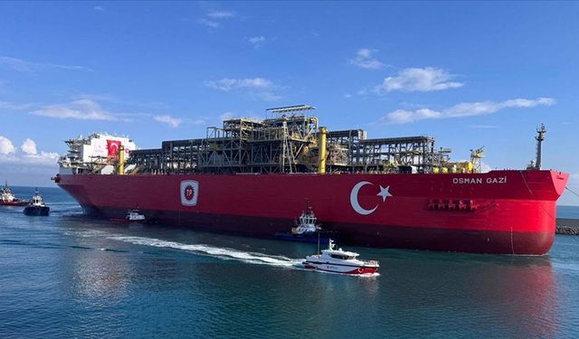 Türkiye'nin İlk Yüzer Doğal Gaz Platformu Osman Gazi Filyos'ta! Enerjide Tarihi Adım