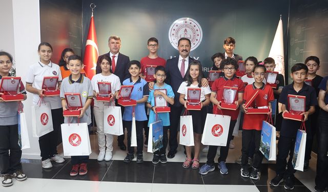 Hatay’da Depremin Ardından 500 Puanlık Eğitim Zaferi
