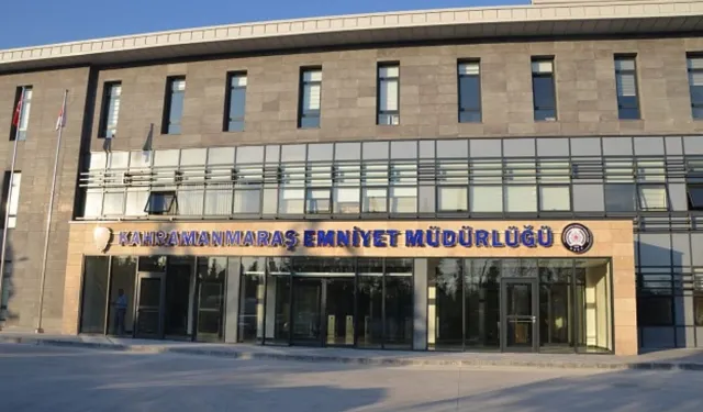 Kahramanmaraş’ta kaçakçılık operasyonu: Telefon, silah, puro ve fişek ele geçirildi