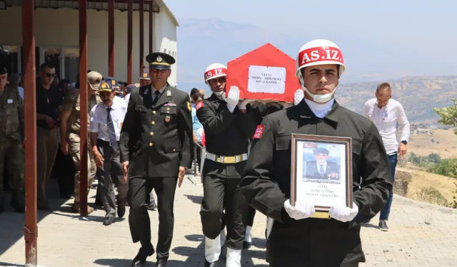 Kahramanmaraşlı Gazi Osman Arıkmert Toprağa Verildi