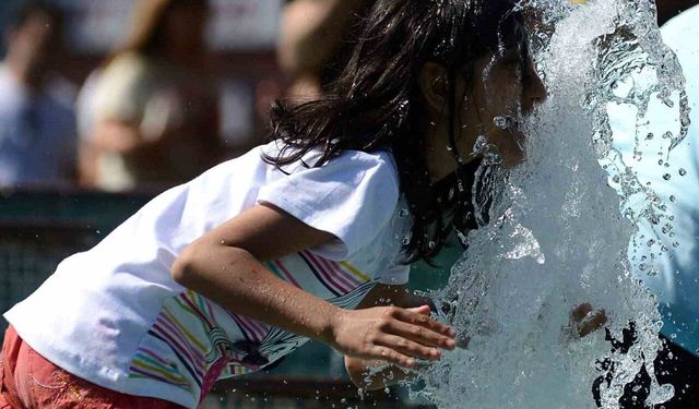 Adana’da Rekor Sıcaklıklar Geliyor, Nem Tehlikeli Seviyede