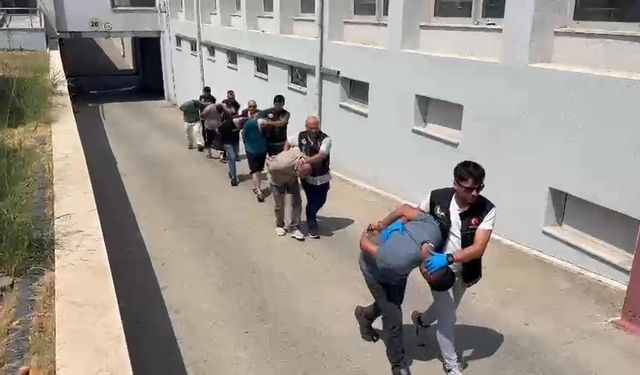 Adana'da Torbacılara Şafak Operasyonu: 5 Tutuklama, İlginç Savunmalar