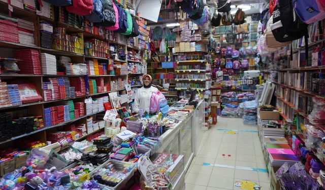 Kahramanmaraş'ta Bir Öğrencinin Kırtasiye Gideri 2 Bin Lirayı Aştı