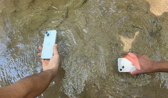 Telefonlarını Suya Sokanlar Sıcakla Baş Etti