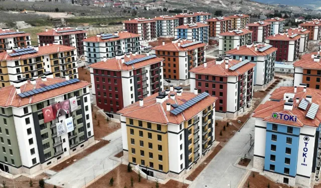 Kahramanmaraş’ta 412 konut ve 76 ofis kura ile sahiplerini bulacak