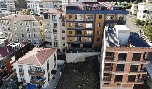 Ordu’da inşaat kazısı 2 binayı kullanılamaz hale getirdi: Vatandaşlar 10 gündür mağdur