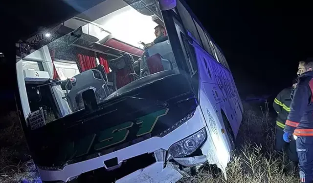 Aksaray’da yolcu otobüsü devrildi: Sürücü zehirlenme nedeniyle kontrolü kaybetti, 6 yaralı