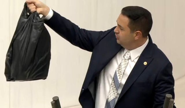 CHP'li Sarı'dan TBMM'de 'eczacı önlüğü' tepkisi