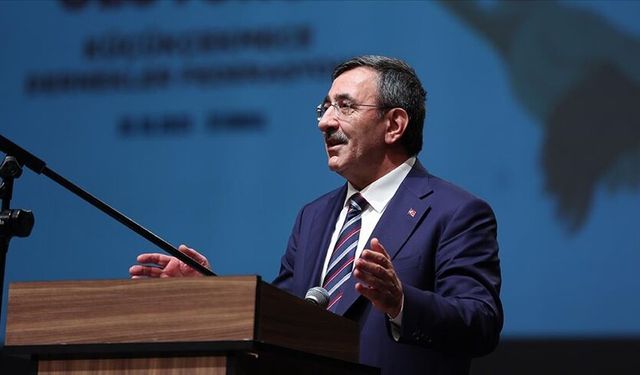 Cumhurbaşkanı Yardımcısı Yılmaz: Enflasyonla mücadeleyi önceliklendirmiş durumdayız