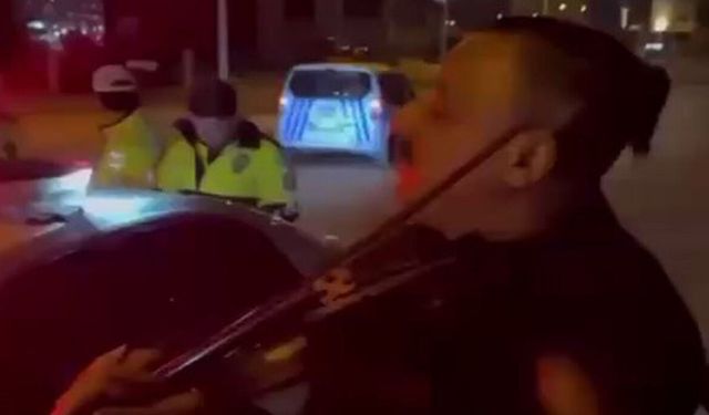 Karabük’te trafik cezasında fasıl sürprizi: Darbuka ve kemanla renkli anlar